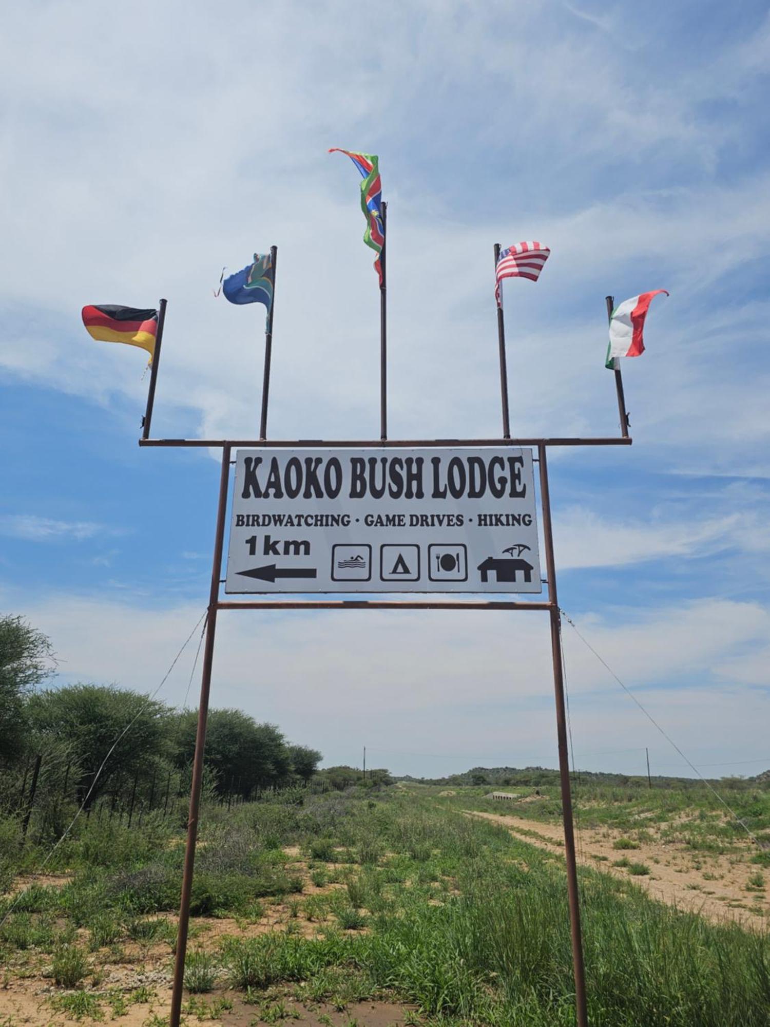 Kaoko Bush Lodge Kamanjab エクステリア 写真