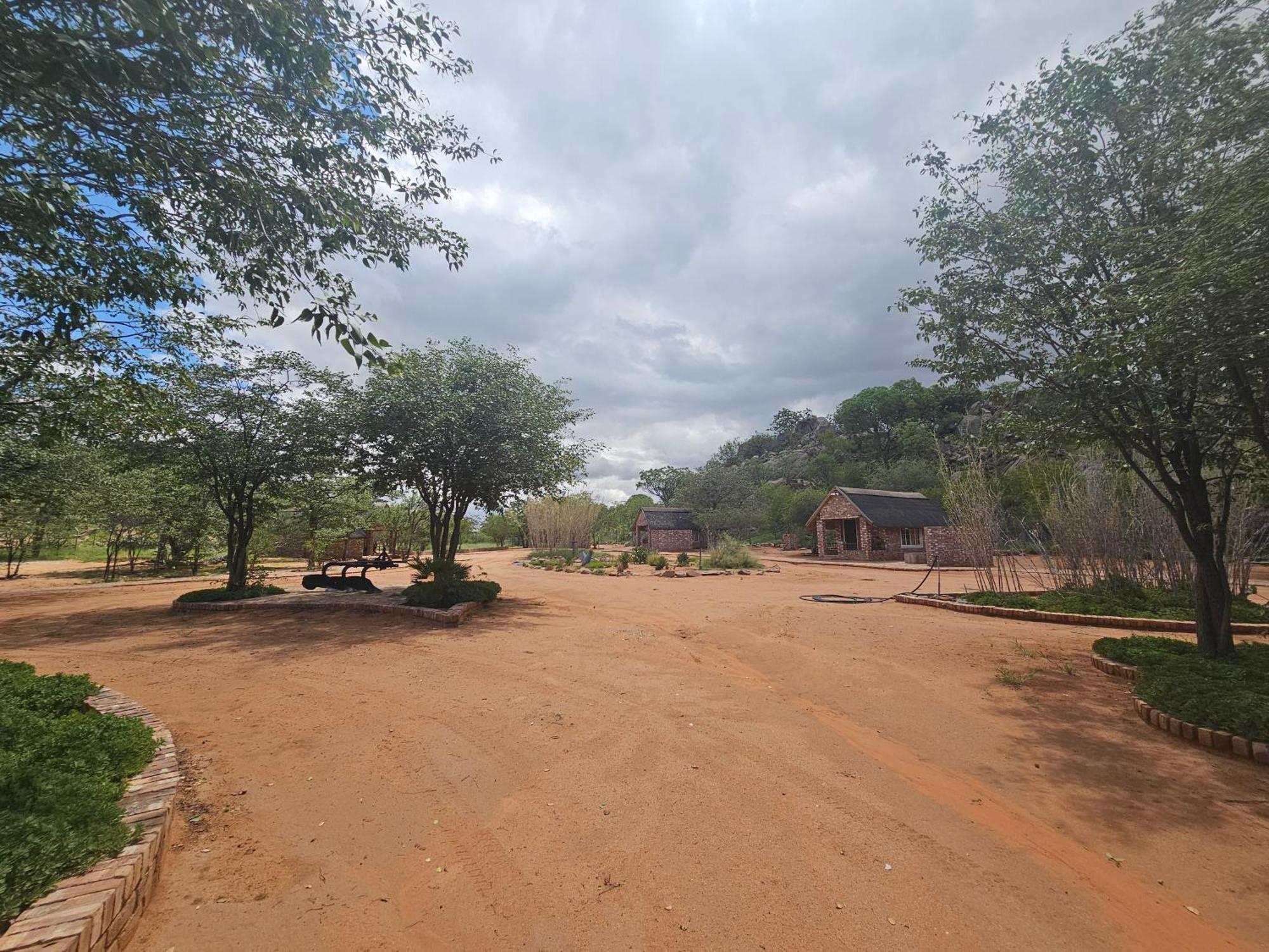 Kaoko Bush Lodge Kamanjab エクステリア 写真